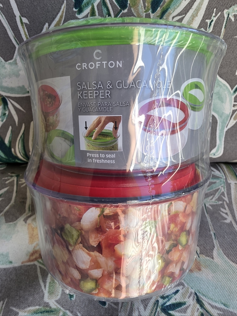 New Crofton Salsa & Guacamole Keepers W/Lids 2 CUP SIZE DISHWASHER SAFE BPA FREE